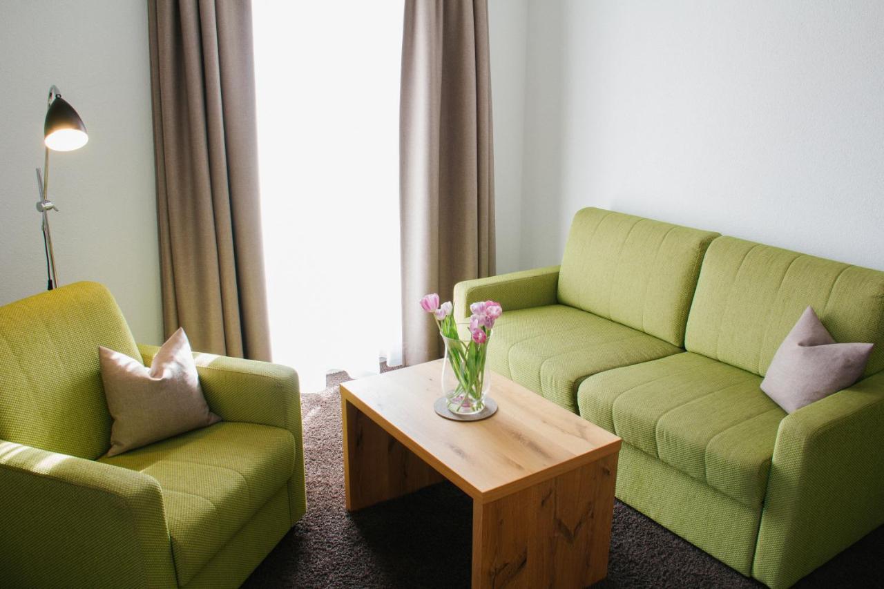 Hotel-Restaurant Sennhuette Im Herzen Des Suedschwarzwalds Kleines Wiesental ภายนอก รูปภาพ